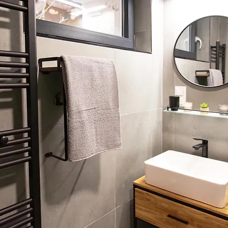 Apartmán Royal Vintage Loft With 2 Bathrooms