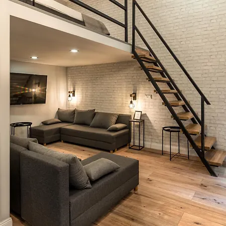 Royal Vintage Loft With 2 Bathrooms Διαμέρισμα *