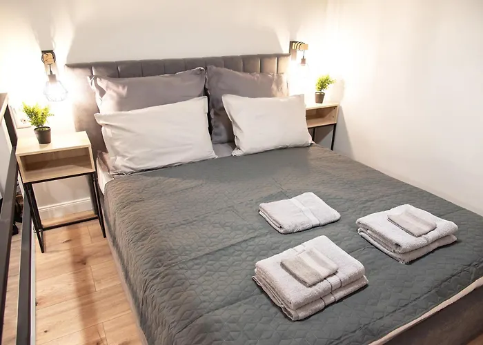 Royal Vintage Loft With 2 Bathrooms