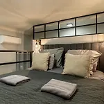 公寓 Royal Vintage Loft With 2 Bathrooms