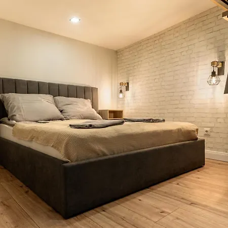 Lägenhet Royal Vintage Loft With 2 Bathrooms